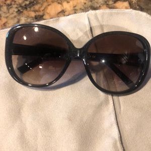 Burberry oversized sunglasses